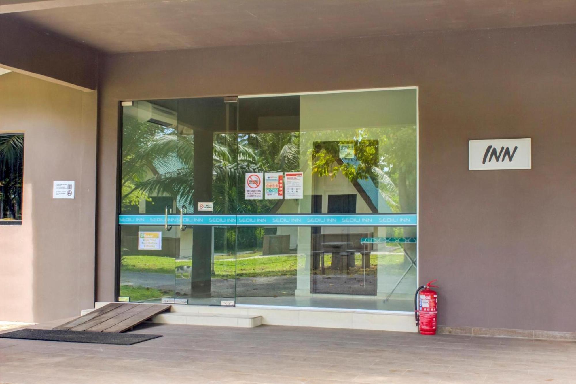 Super Oyo 89896 Sedili Inn Resort Kota Tinggi Dış mekan fotoğraf